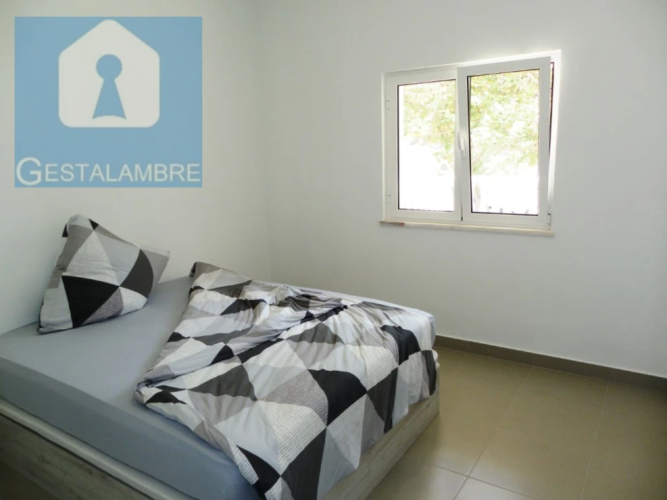 Moradia T3 para Venda em Albufeira e Olhos de Água Foto 4