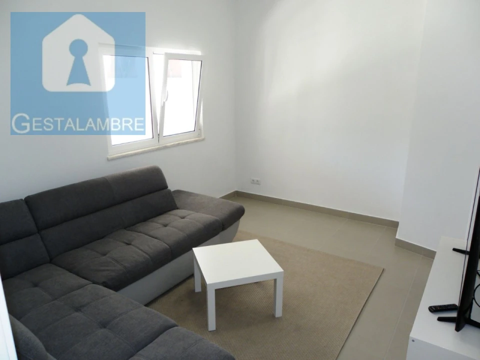 Moradia T3 para Venda em Albufeira e Olhos de Água Foto 16