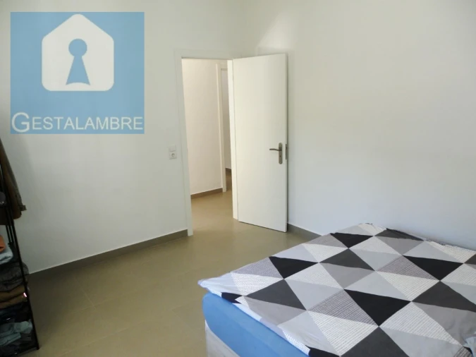 Moradia T3 para Venda em Albufeira e Olhos de Água Foto 18