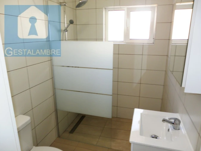 Moradia T3 para Venda em Albufeira e Olhos de Água Foto 21