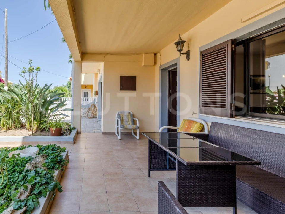 Quinta T4 para Venda em Almancil Foto 11