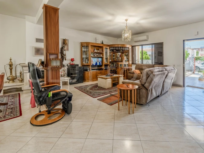 Quinta T4 para Venda em Almancil Foto 9