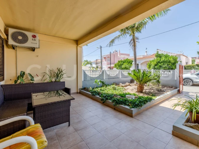 Quinta T4 para Venda em Almancil Foto 10