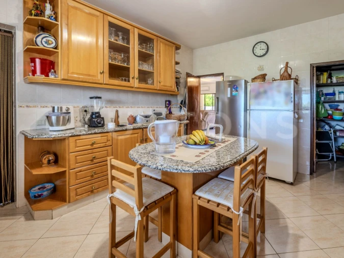 Quinta T4 para Venda em Almancil Foto 12