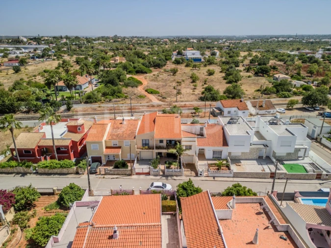 Quinta T4 para Venda em Almancil Foto 30