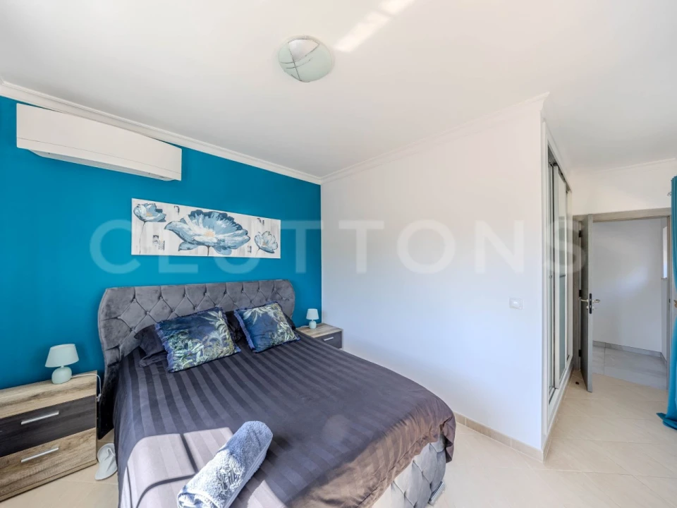 Moradia T5 para Venda em Boliqueime Foto 24