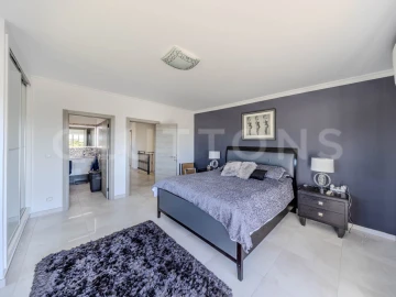 Moradia T5 para Venda em Boliqueime