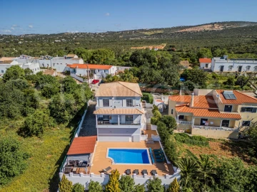 Moradia T5 para Venda em Boliqueime