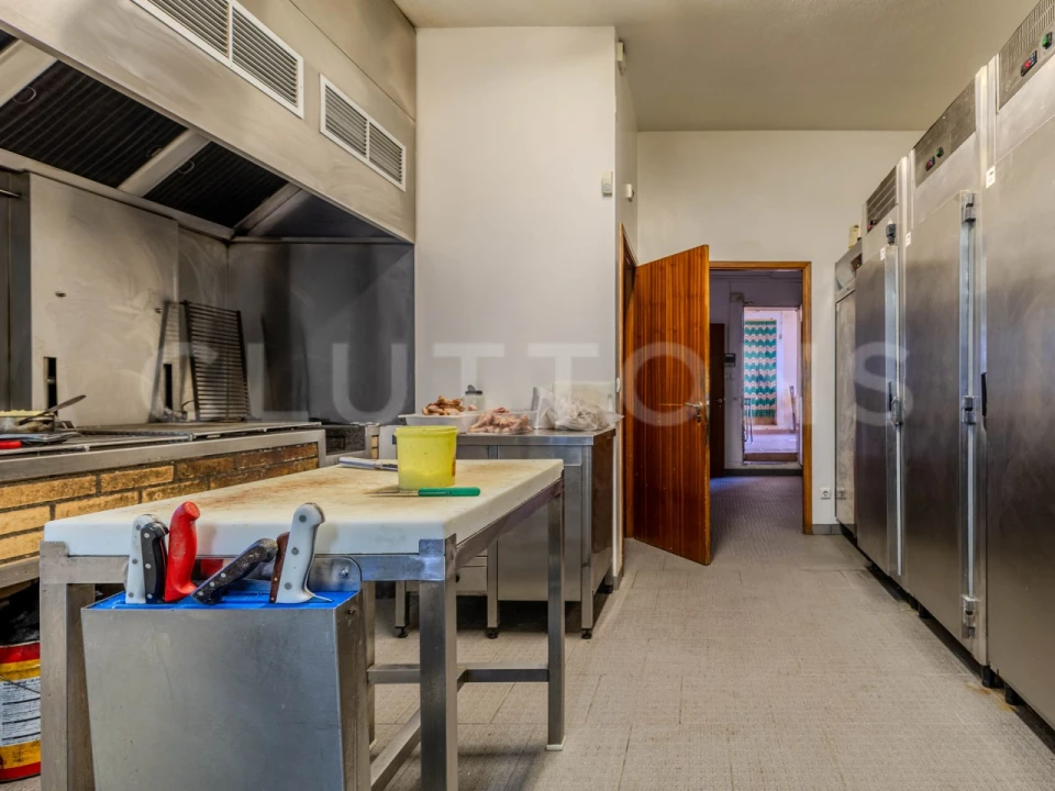 Negócio para Venda em Querença, Tôr e Benafim Foto 11