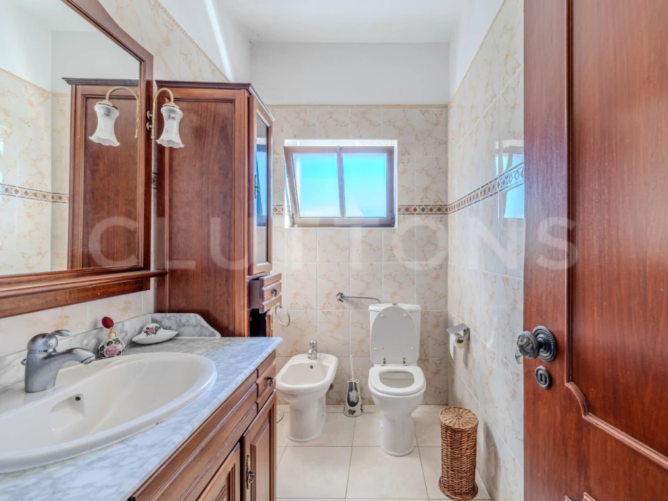 Negócio para Venda em Querença, Tôr e Benafim Foto 23