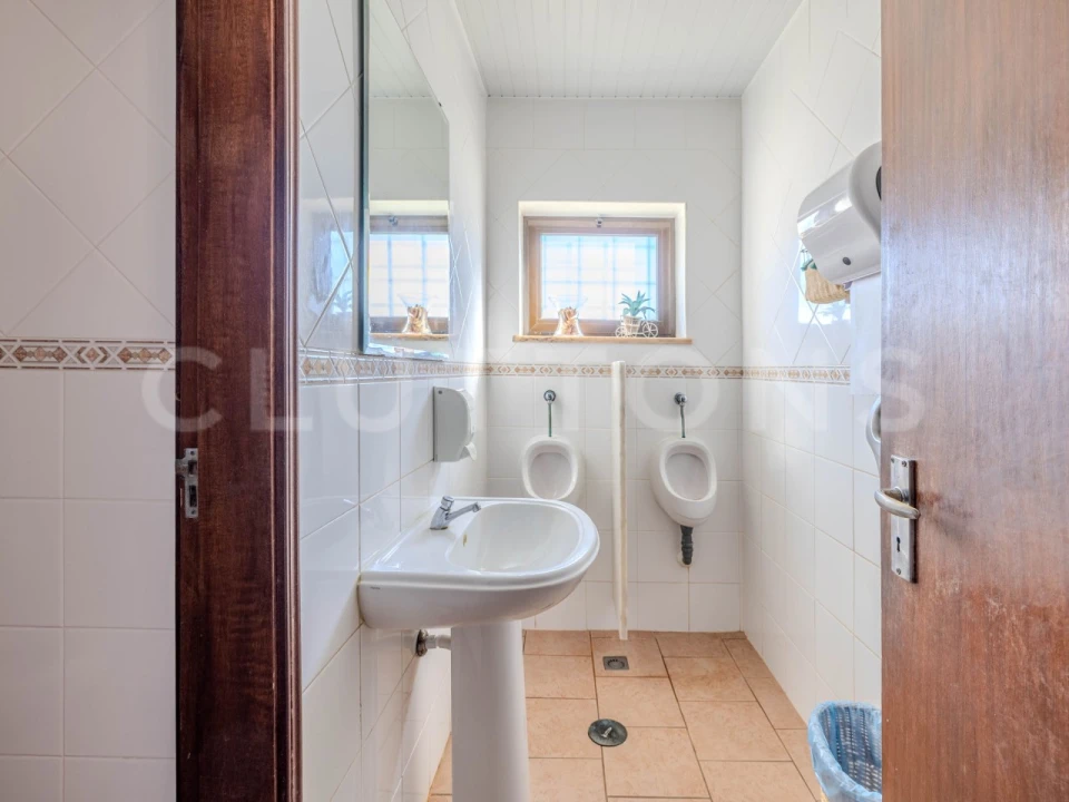 Negócio para Venda em Querença, Tôr e Benafim Foto 38