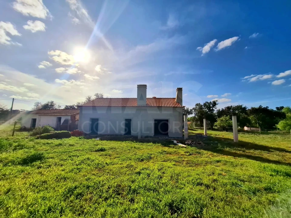 Moradia T4 para Venda em Cercal Foto 1