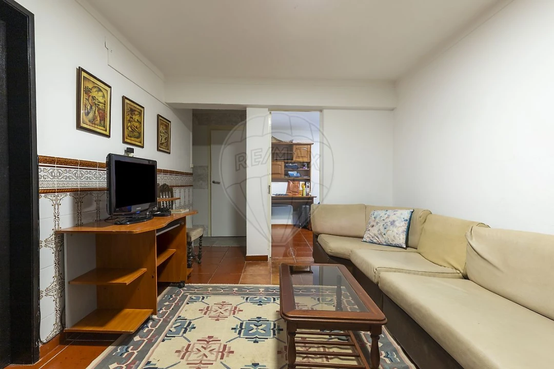 Moradia T5 para Venda em Dois Portos e Runa Foto 15