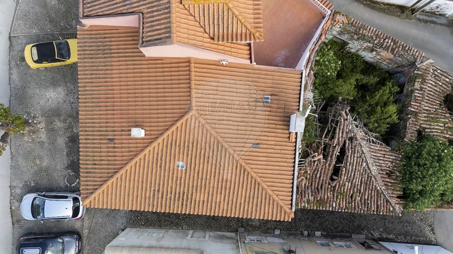 Moradia T5 para Venda em Dois Portos e Runa Foto 4