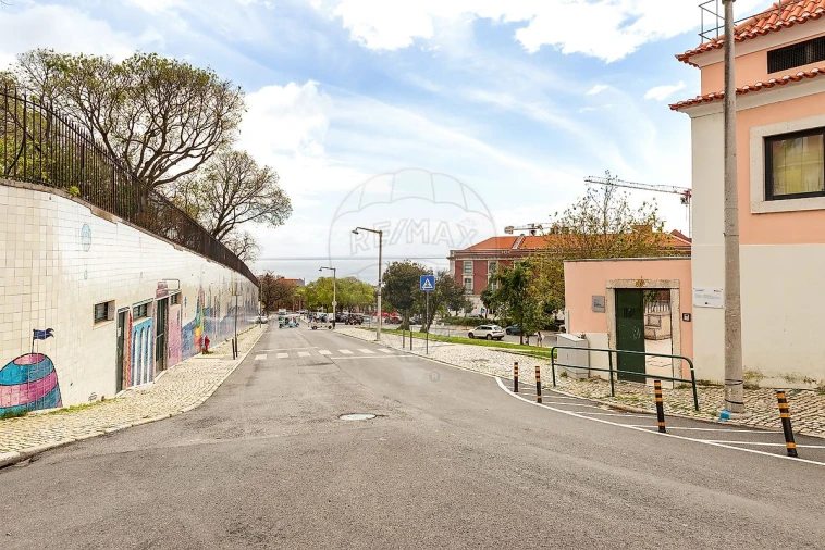 Prédio para Venda em São Vicente Foto 23