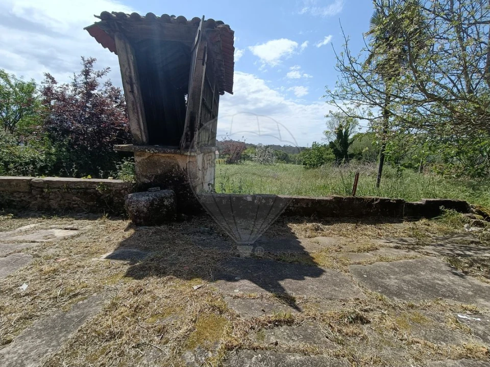 Moradia T4 para Venda em Macieira de Sarnes Foto 22