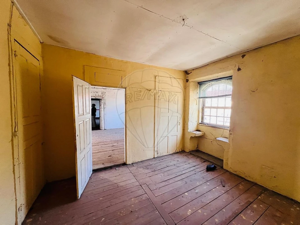 Moradia T4 para Venda em Macieira de Sarnes Foto 12