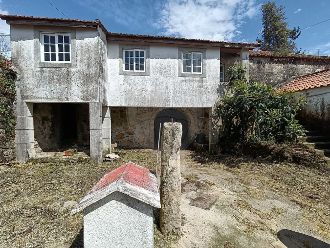 Moradia T4 para Venda em Macieira de Sarnes Foto 20