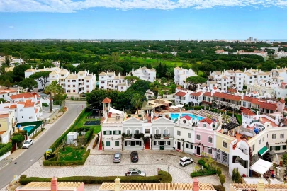 Apartamento T2 para Venda em Quarteira