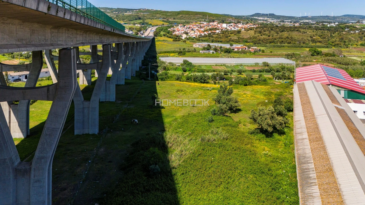 Terreno Agricola ou Rústico para Venda em Loures Foto 1