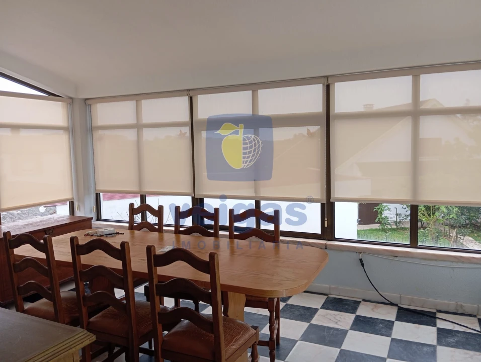 Moradia T3 para Arrendamento em Alvorninha Foto 3