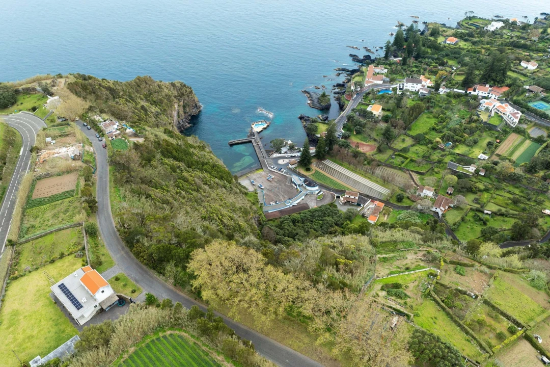Terreno para Venda em Agua de Pau Foto 4