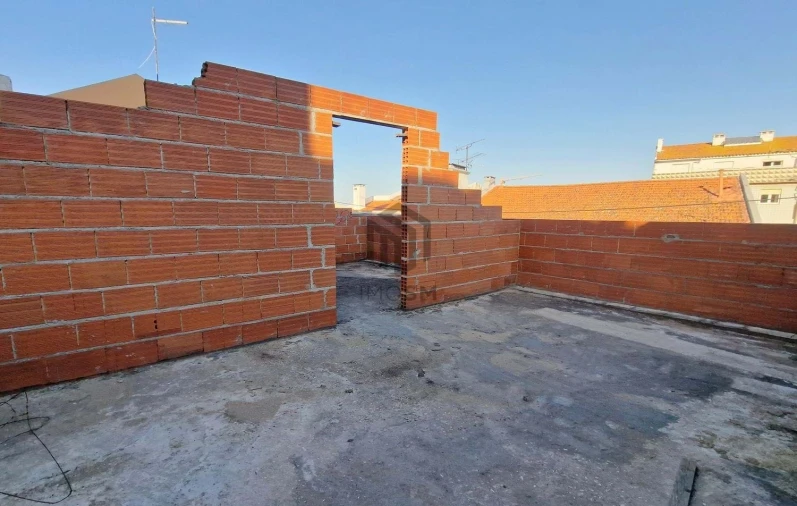 Moradia T2 para Venda em Póvoa de Santa Iria e Forte da Casa Foto 8