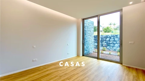 Moradia T4 para Venda em Estreito da Calheta