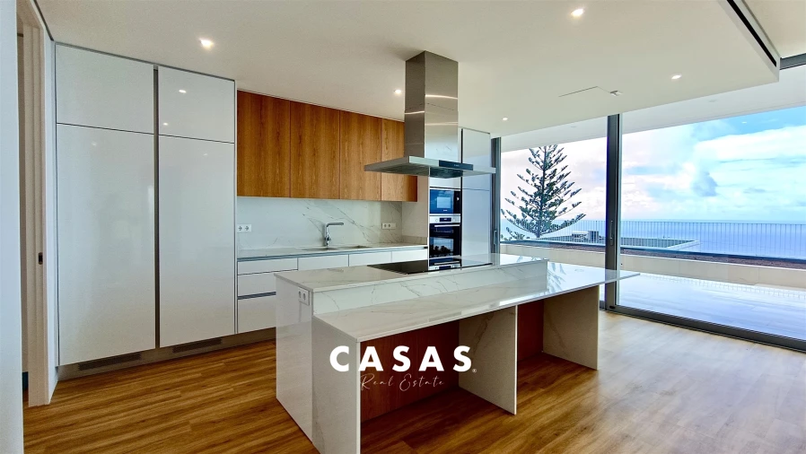 Moradia T4 para Venda em Estreito da Calheta Foto 25