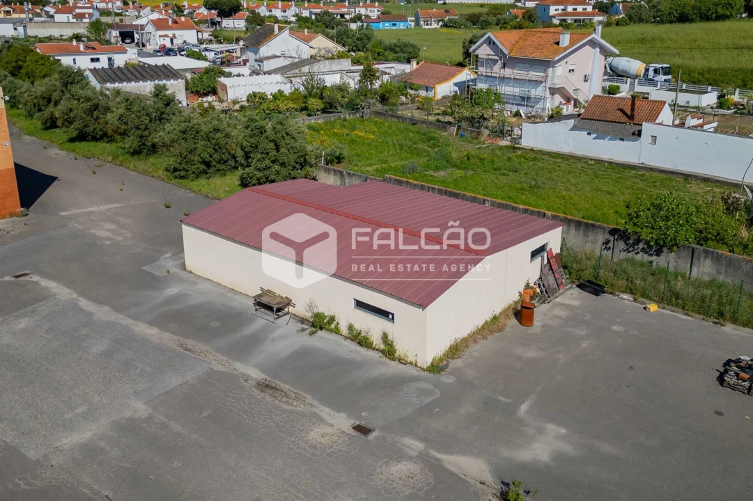 Armazém para Venda em Romeira e Várzea Foto 48