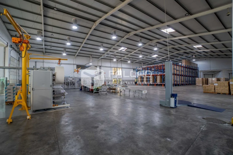 Armazém para Venda em Romeira e Várzea Foto 35