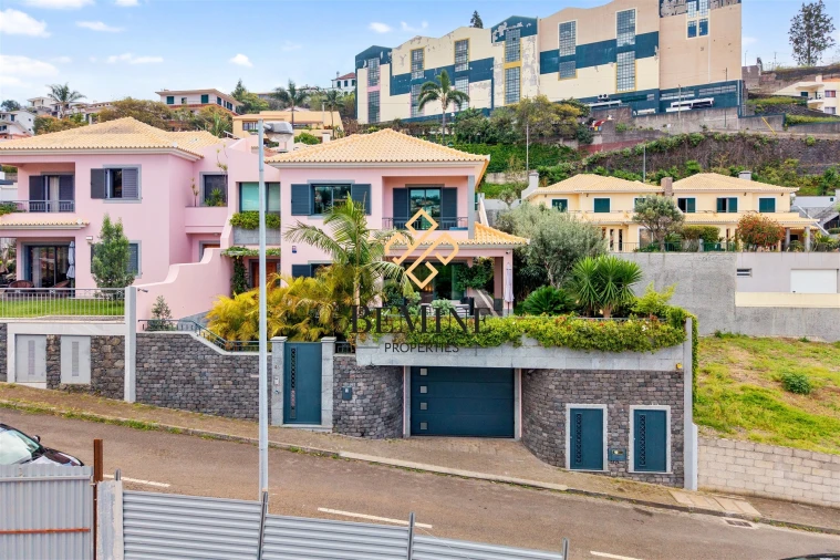 Moradia T3 para Venda em São Roque Foto 1