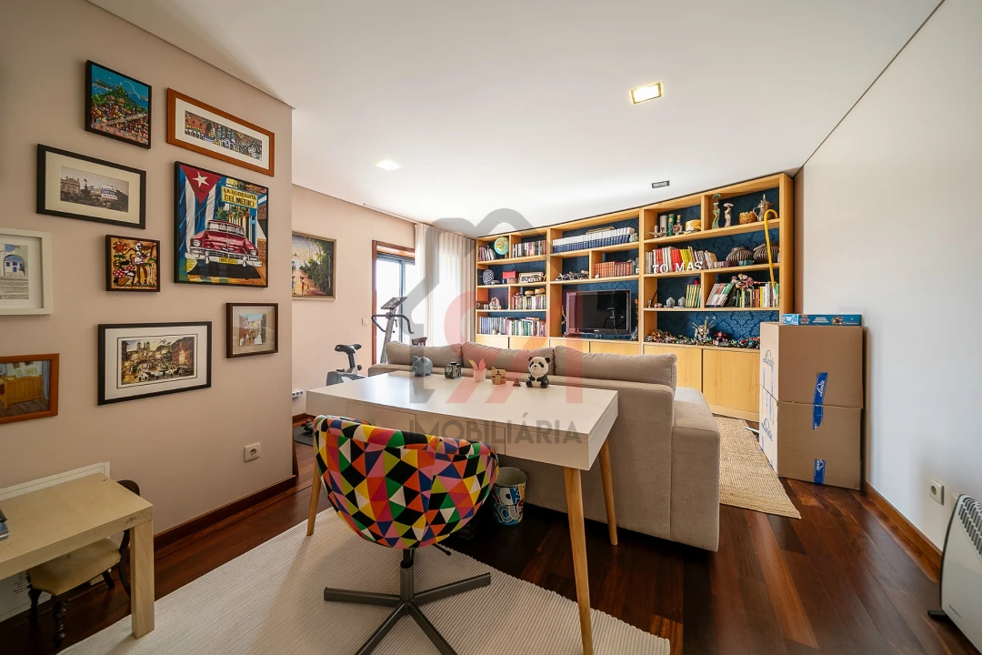 Moradia T3 para Venda em Meixomil Foto 5