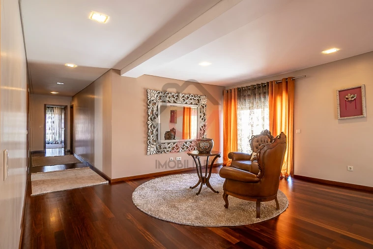 Moradia T3 para Venda em Meixomil Foto 22