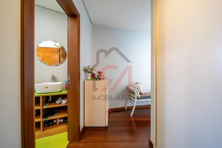 Moradia T3 para Venda em Meixomil Foto 27