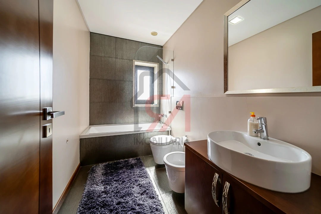 Moradia T3 para Venda em Meixomil Foto 26