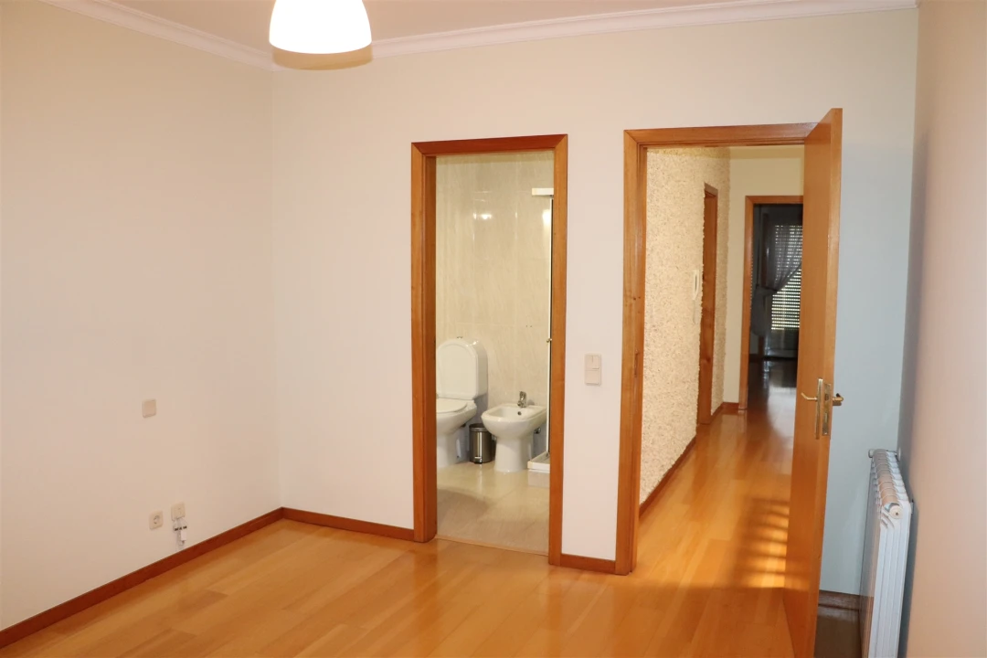 Moradia T3 para Venda em Caldas de Vizela (São Miguel e São João) Foto 25