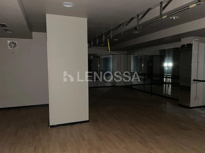 Negócio para Venda em Aldoar, Foz do Douro e Nevogilde Foto 12