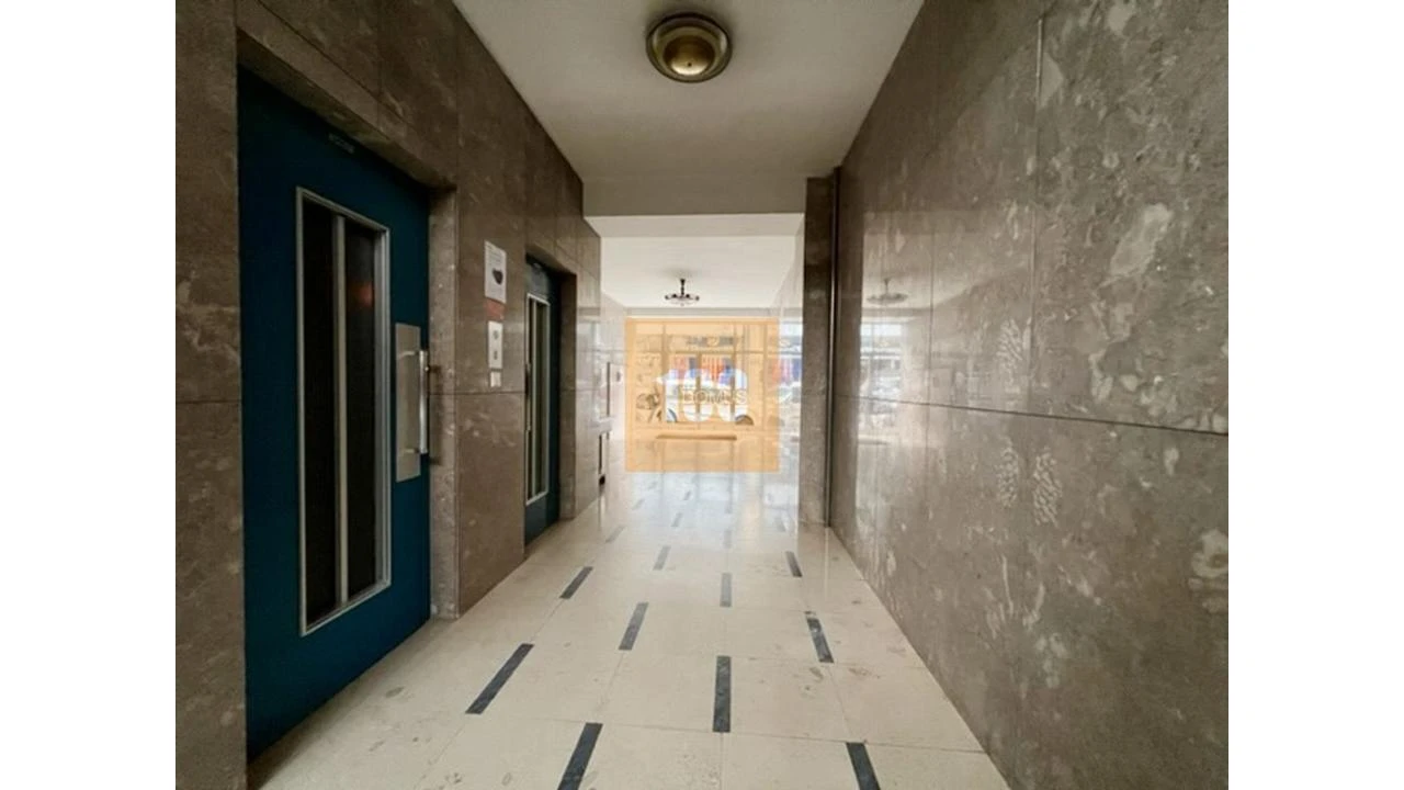 Apartamento T2 para Venda em Cedofeita, Santo Ildefonso, Sé, Miragaia, São Nicolau e Vitória Foto 9