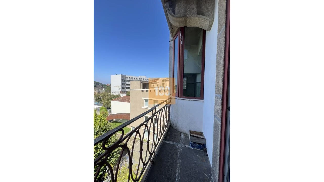 Apartamento T1 para Venda em Cedofeita, Santo Ildefonso, Sé, Miragaia, São Nicolau e Vitória Foto 25