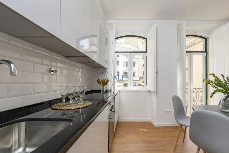 Apartamento T2 para Venda em São Vicente Foto 1