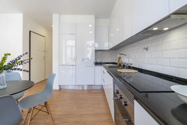 Apartamento T2 para Venda em São Vicente Foto 8