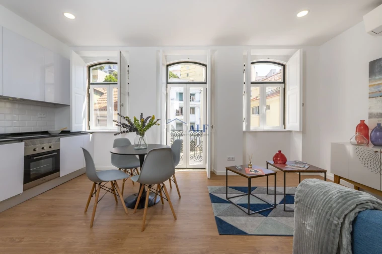 Apartamento T2 para Venda em São Vicente Foto 3