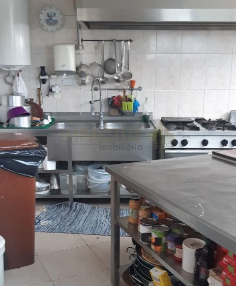 Loja para Venda em Santa Maria Maior e Monserrate e Meadela