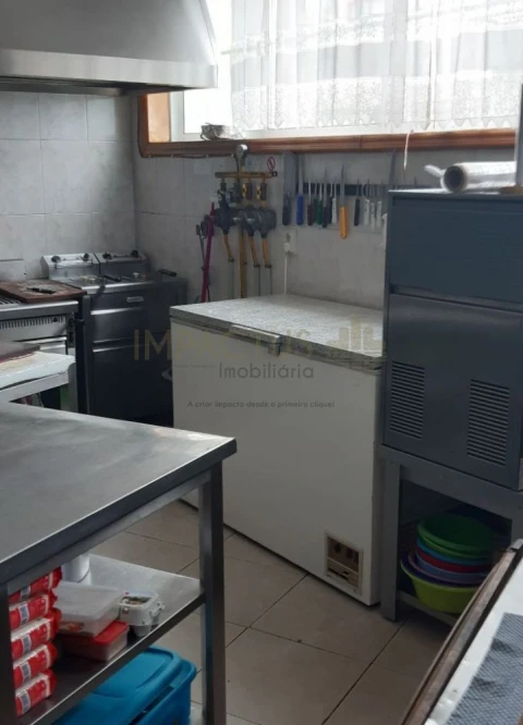 Loja para Venda em Santa Maria Maior e Monserrate e Meadela