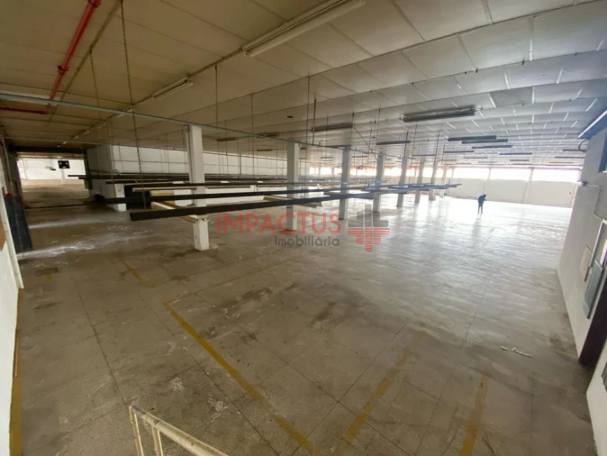 Loja para Arrendamento em Bougado (São Martinho e Santiago) Foto 36