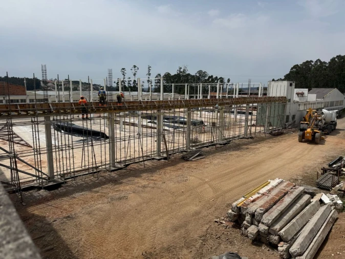 Loja para Arrendamento em Bougado (São Martinho e Santiago) Foto 4