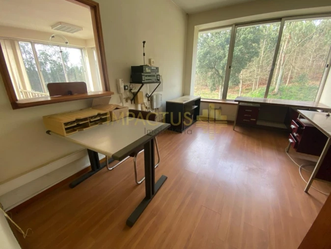 Loja para Arrendamento em Bougado (São Martinho e Santiago) Foto 32