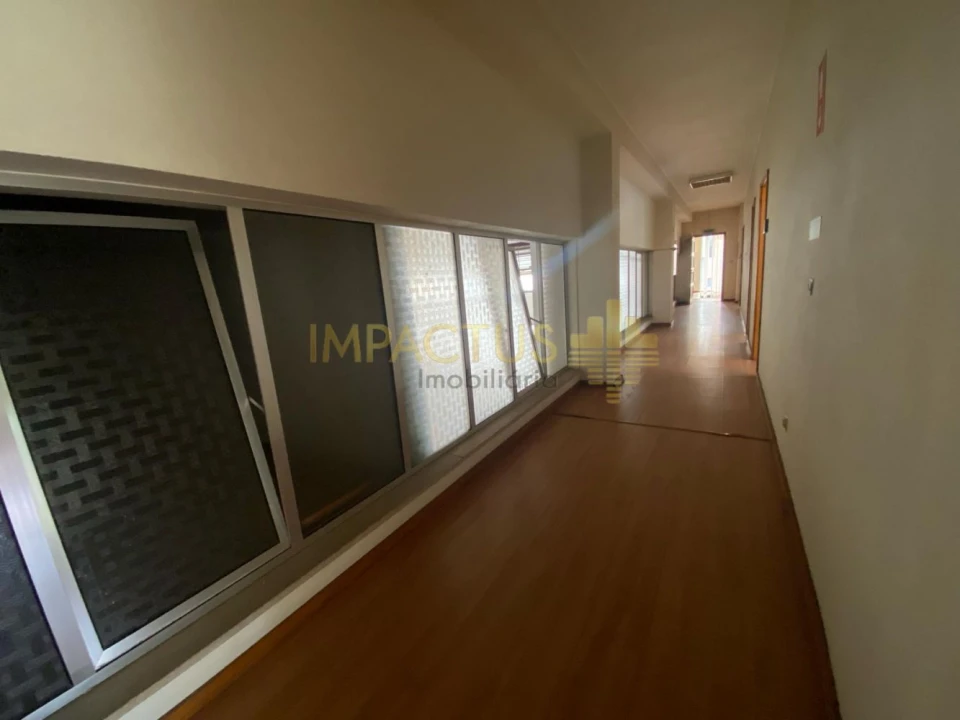 Loja para Arrendamento em Bougado (São Martinho e Santiago) Foto 28