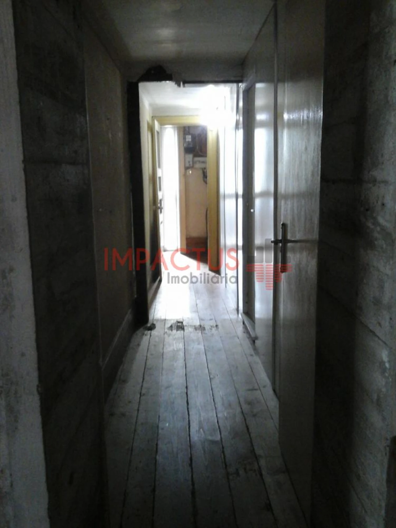 Moradia T6 para Venda em Castêlo da Maia Foto 35